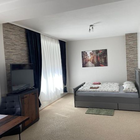 Apartment Хилдесхайм Екстериор снимка