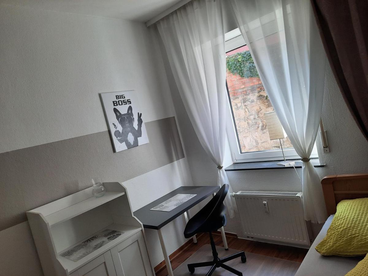 Apartment Хилдесхайм Екстериор снимка