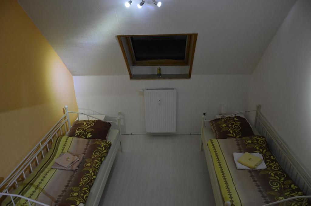 Apartment Хилдесхайм Екстериор снимка